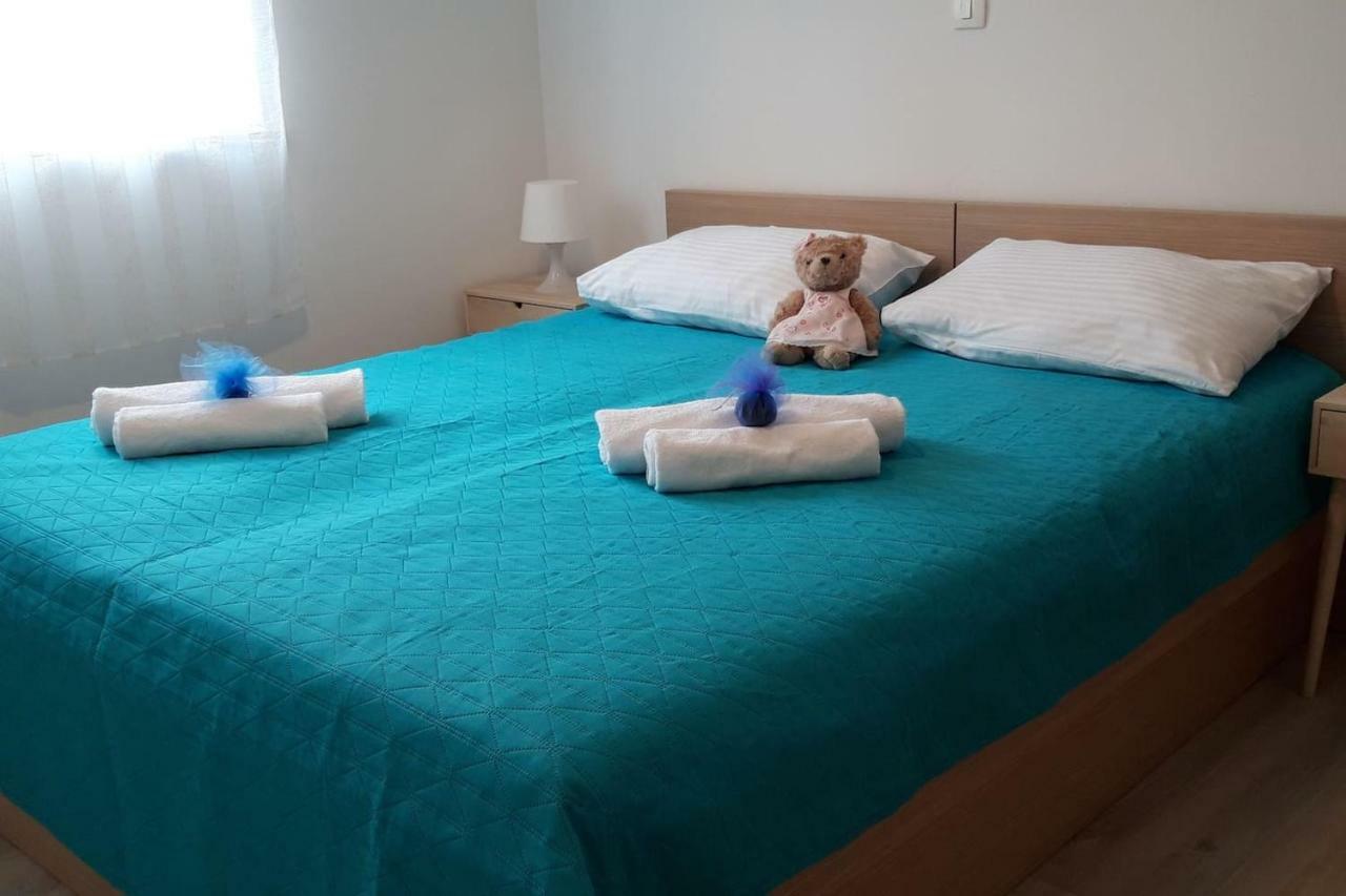 Mare And Terra Apartments Rabac Bagian luar foto